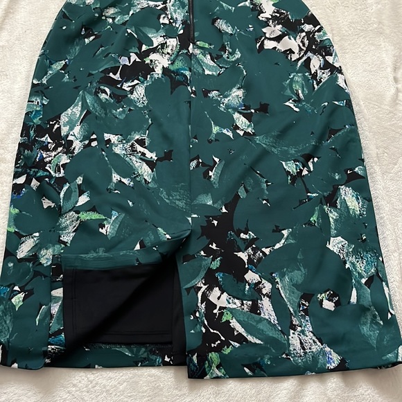 Maggy London dress - Picture 9 of 15